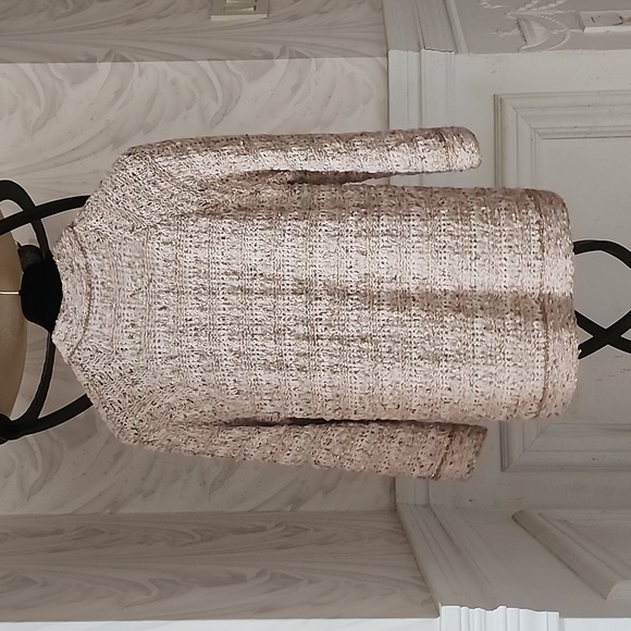 Chanel Limited Edition gold tweed jacket - Picture 13 of 14